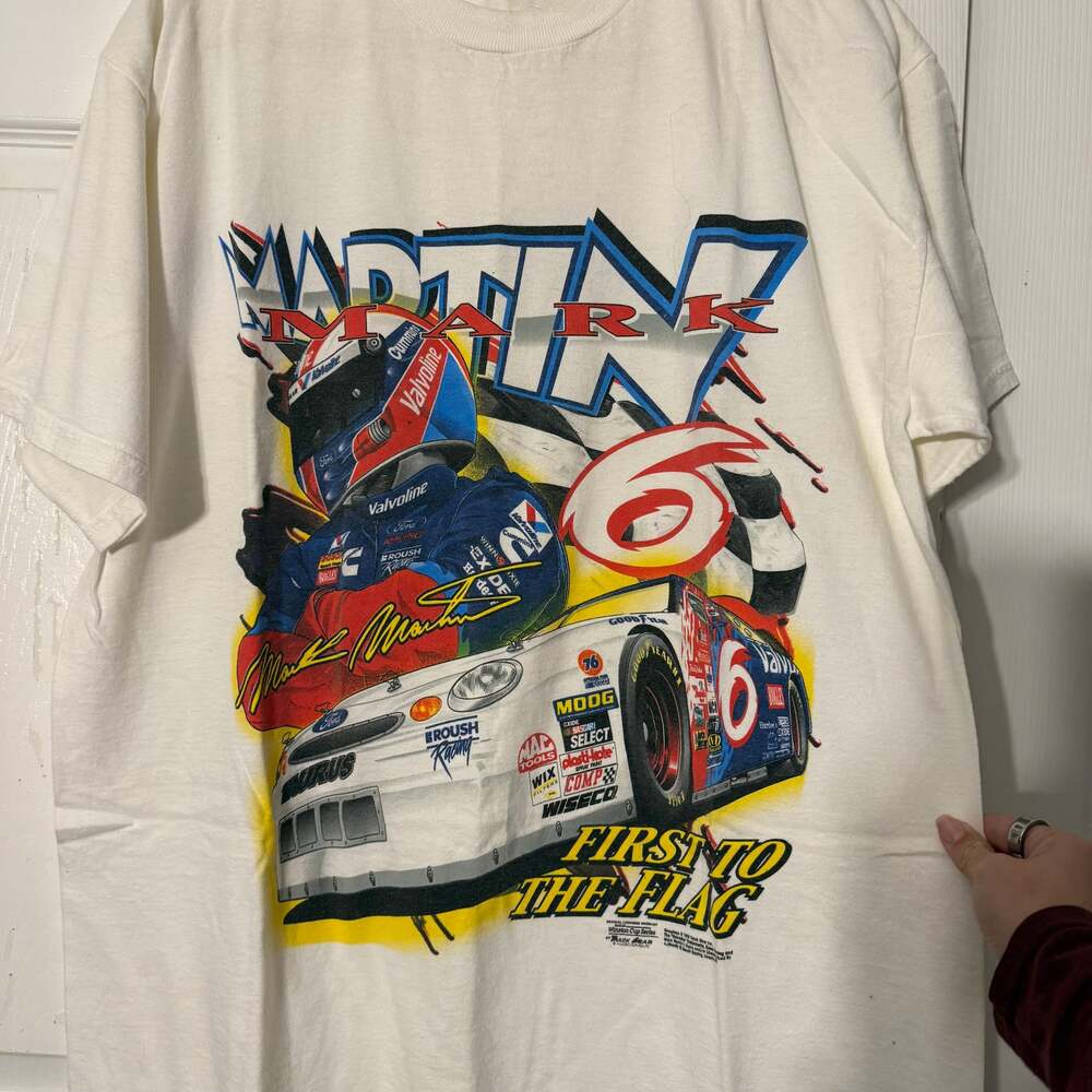 1990s Mark Martin #6 Valvoline T Shirt...FIRST TO THE FLAG.Size XL
